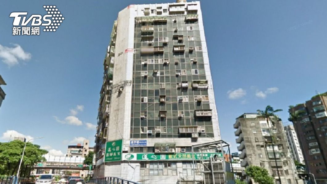 台北市中山區錦新大樓命案頻傳,是相當知名的猛鬼大樓。(圖/TVBS資料畫面)