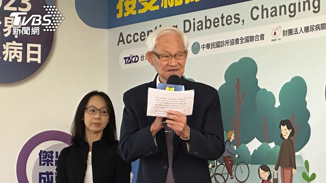 屏東縣內埔國小前校長劉祿德確診糖尿病。(圖/許稚佳攝)