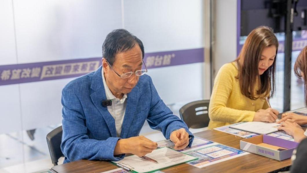 連署送27元米酒涉賄?檢警兵分多路搜索郭台銘北北基桃總部