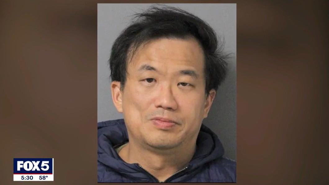 只想拿回萬聖節糖果 6歲男童遭華裔屋主拿槍指頭
