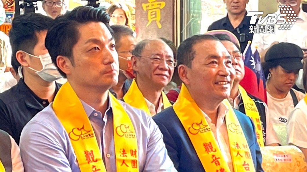 三巨頭齊聚!侯友宜喊話郭柯:誰當總統都要為台灣好