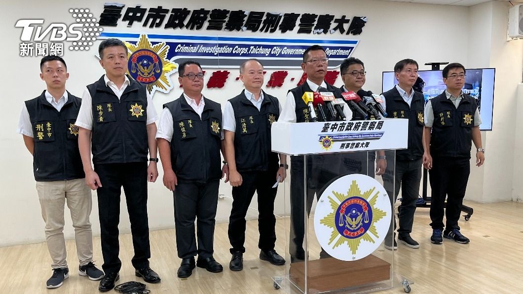 警方掃蕩犯罪。(圖/陳祁 攝)