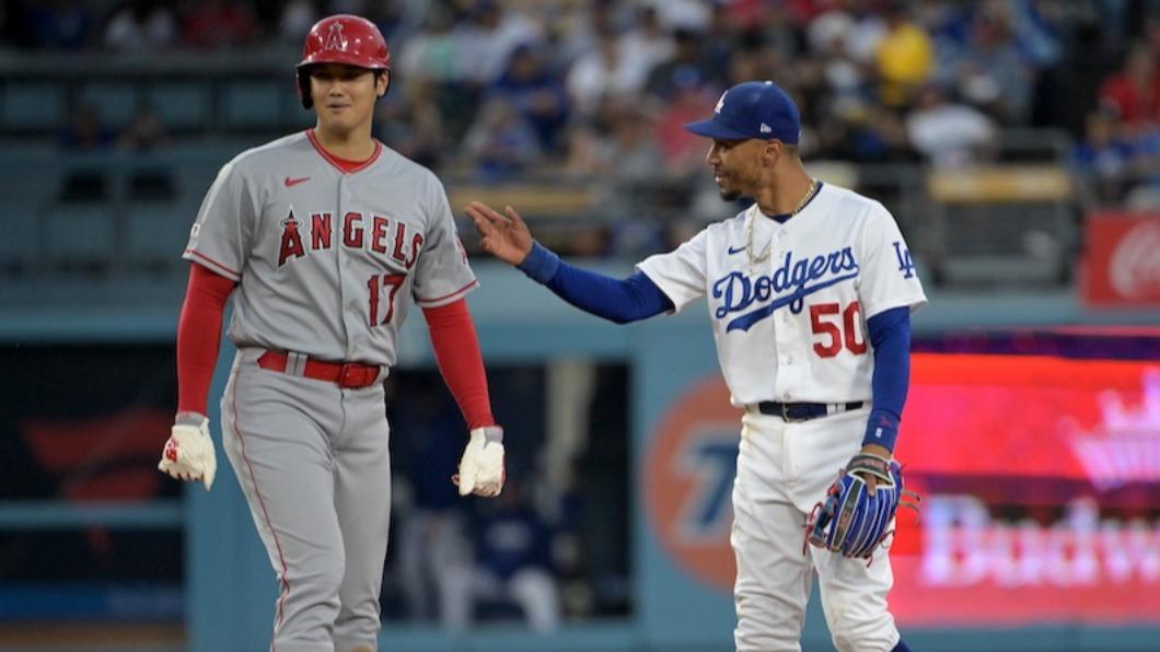 大谷翔平和洛杉磯道奇隊的貝茲雙雙入圍「年度最佳球員」獎。（圖／翻攝自X@RonBohning）