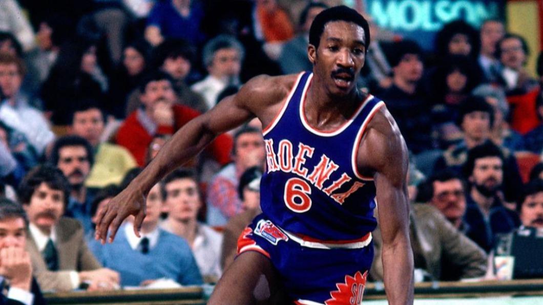 NBA/曾捲NBA禁藥醜聞 北卡傳奇、太陽隊史得分王過世