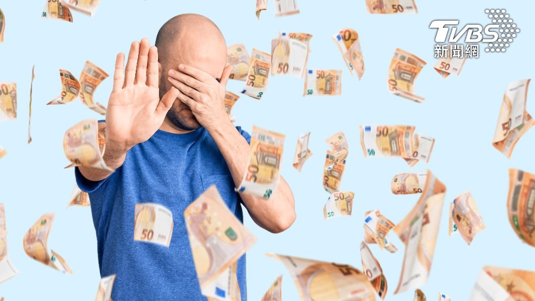 收入高卻很痛苦!過來人「狠辭百萬年薪」轉戰國營:薪水少一半但快樂