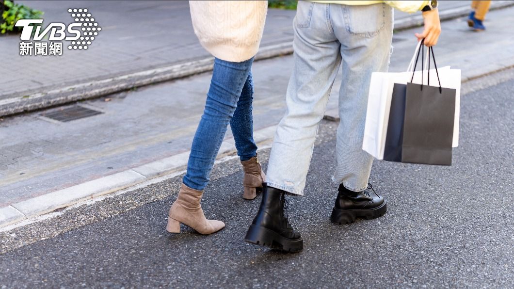 男方驚見未婚妻和前男友到日本旅遊。（示意圖，非當事人／shutterstock達志影像）