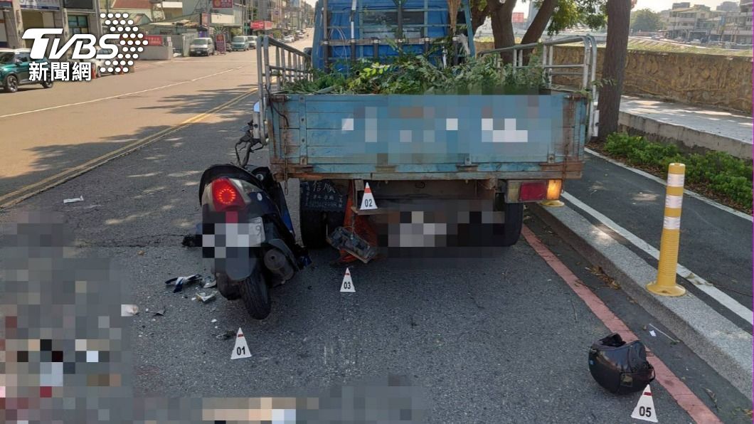 司機下車買午餐！男騎士撞違停貨車　頭部撕裂插管急救不治