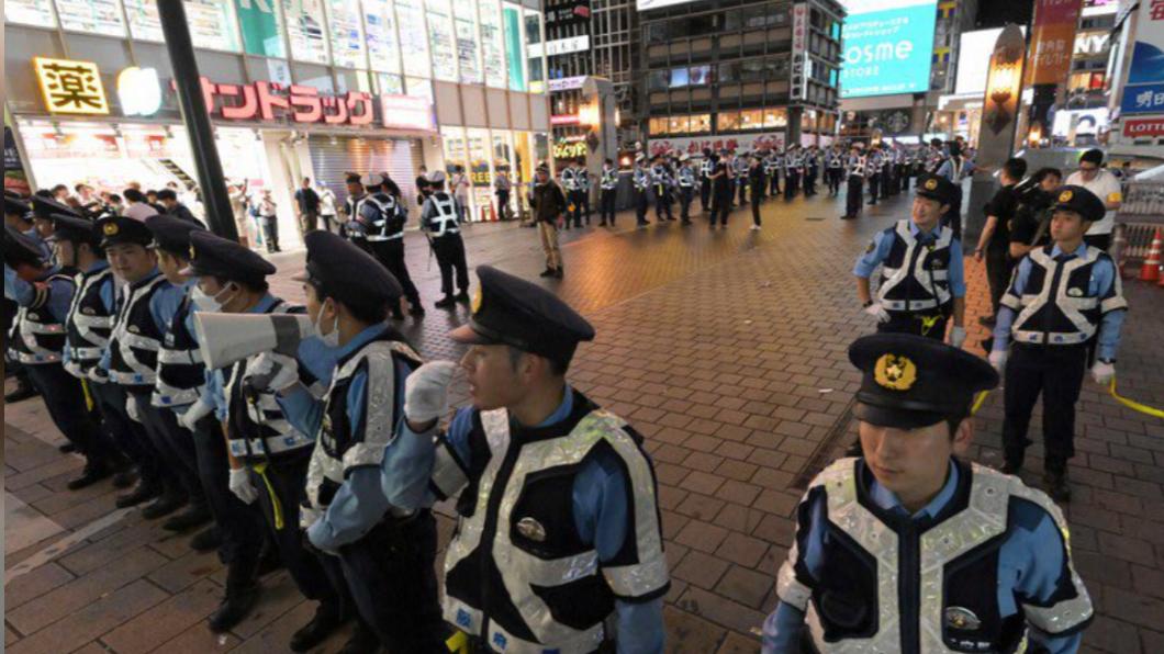 阪神虎封王就在今晚?千警湧入道頓堀 大阪府提高河川水位
