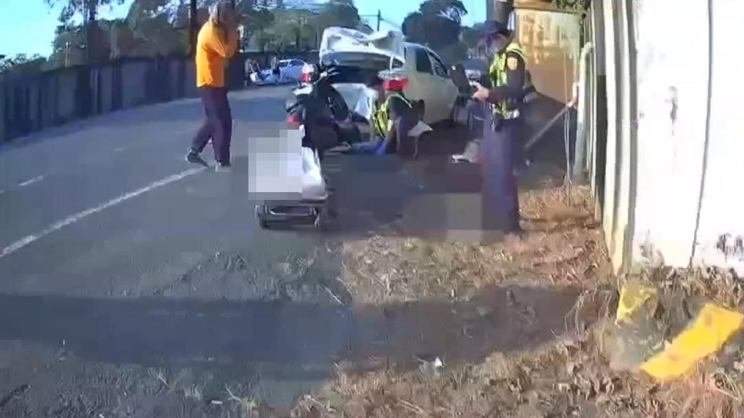 男童當場無生命跡象。(圖/翻攝自畫面)