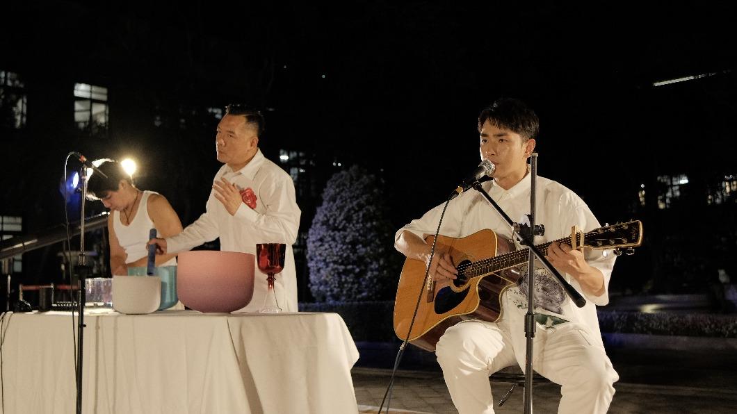 陳謙文演出前一度倒嗓。(圖/唱戲世界娛樂提供)