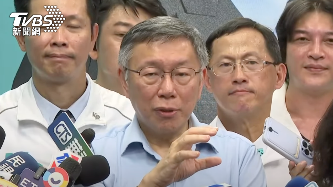 嗆藍營「把恁爸當肖仔?」 柯文哲:身為人本就有情緒
