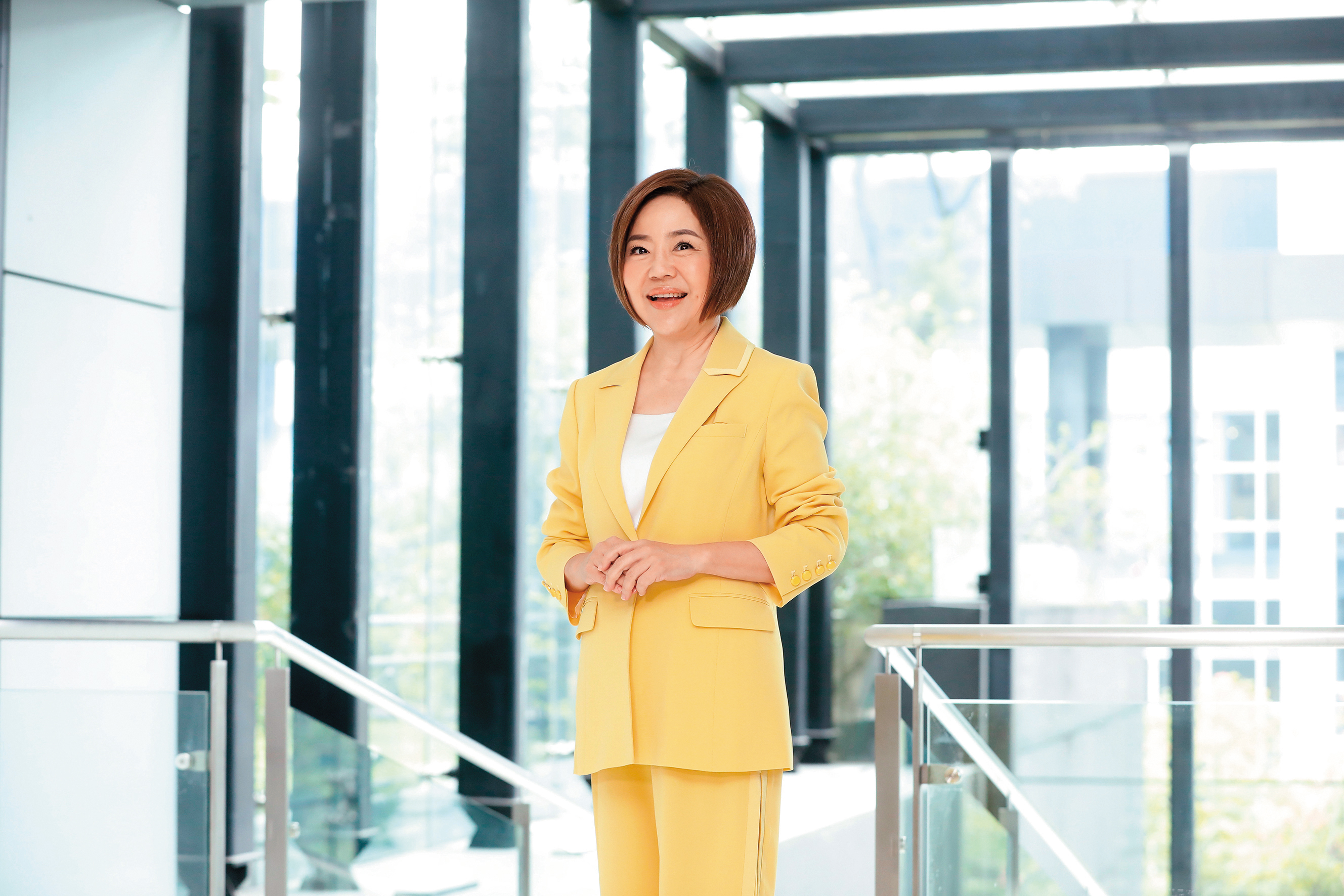 主持人于美人宣布投入台北市中正、萬華區立委選戰。瑞莎有著模特兒的亮麗外型，近年以致力推廣韻律體操的新台灣人著稱。（圖／鏡週刊）