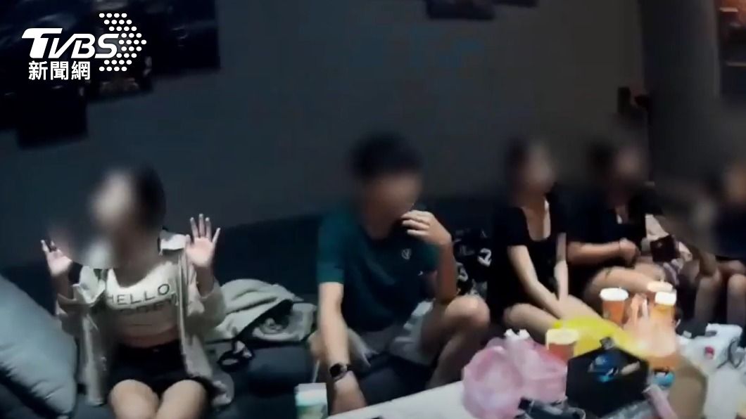 最小竟15歲！花蓮竹聯幫開經紀公司　誘惑未成年少女坐檯陪酒