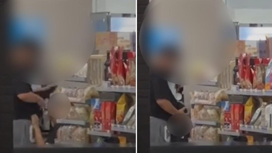 有男女在超商做出不雅動作。（圖／翻攝自記者爆料網）