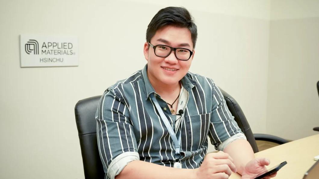 Joeman持有大麻被捕,訊後無保請回。(圖/翻攝自Joeman臉書)