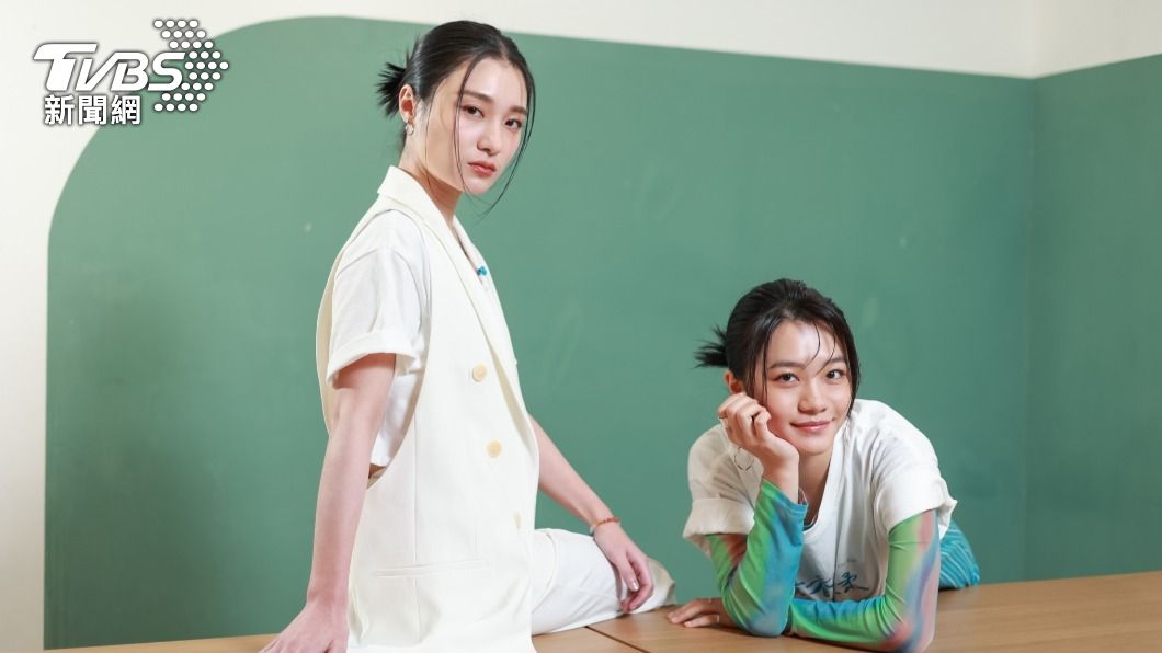 葉曉霏、李玲葦在《青春並不溫柔》中有不少親密戲。(圖/趙世平攝)