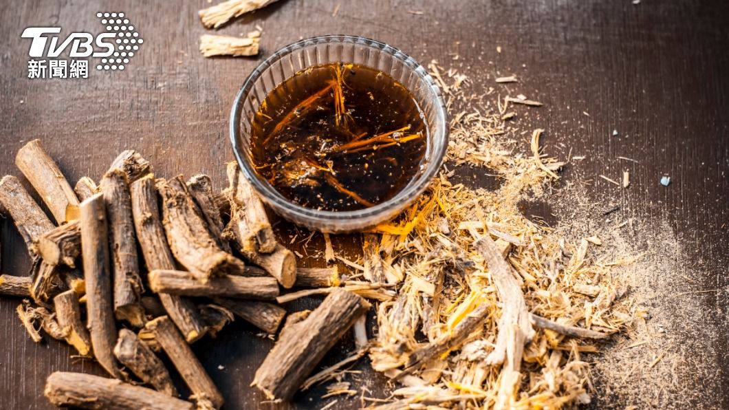 服用強心劑地高辛(Digoxin)的人要避免服用甘草等食材。(示意圖/shutterstock達志影像)