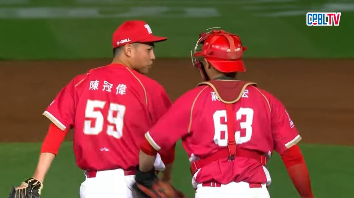 中職台灣大賽第四戰 味全龍奪勝扳平戰局