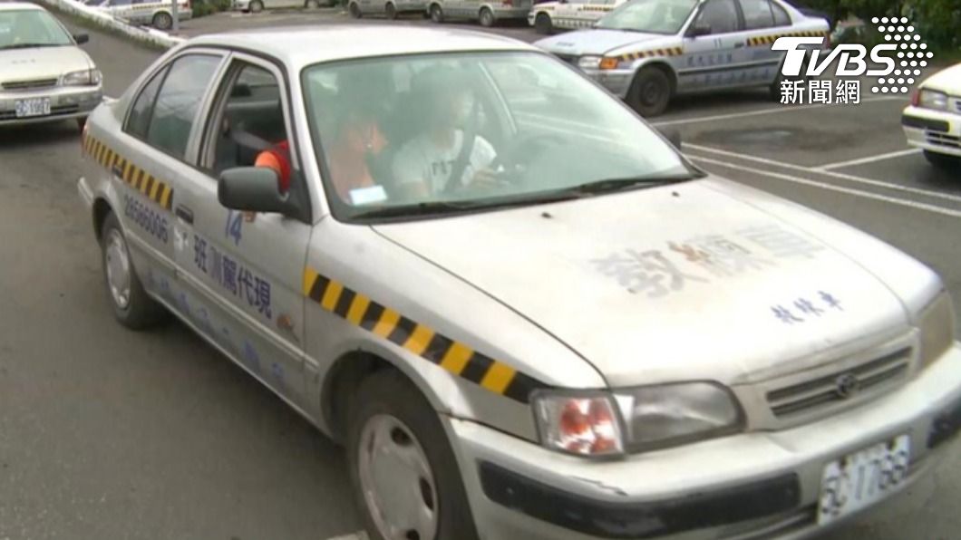 過來人會開手排車的感想不一。（示意圖／TVBS資料畫面）
