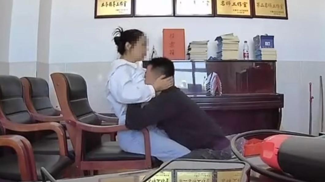 男女彼此都很享受。(圖/翻攝自微博)