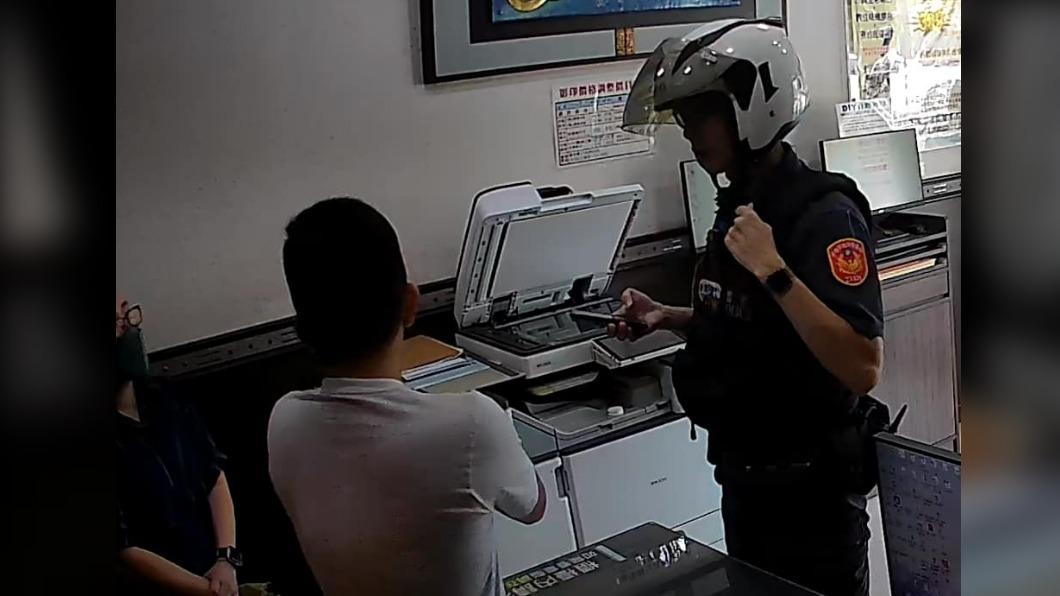店家雖有報警但沒有對男子提告。(圖/李先生提供)