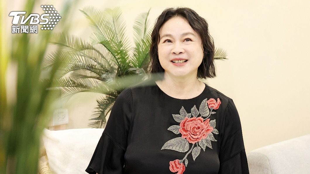 陸小芬笑說自己這次入圍完全抱著一顆感恩的心參與典禮。(圖/張哲鳴攝)