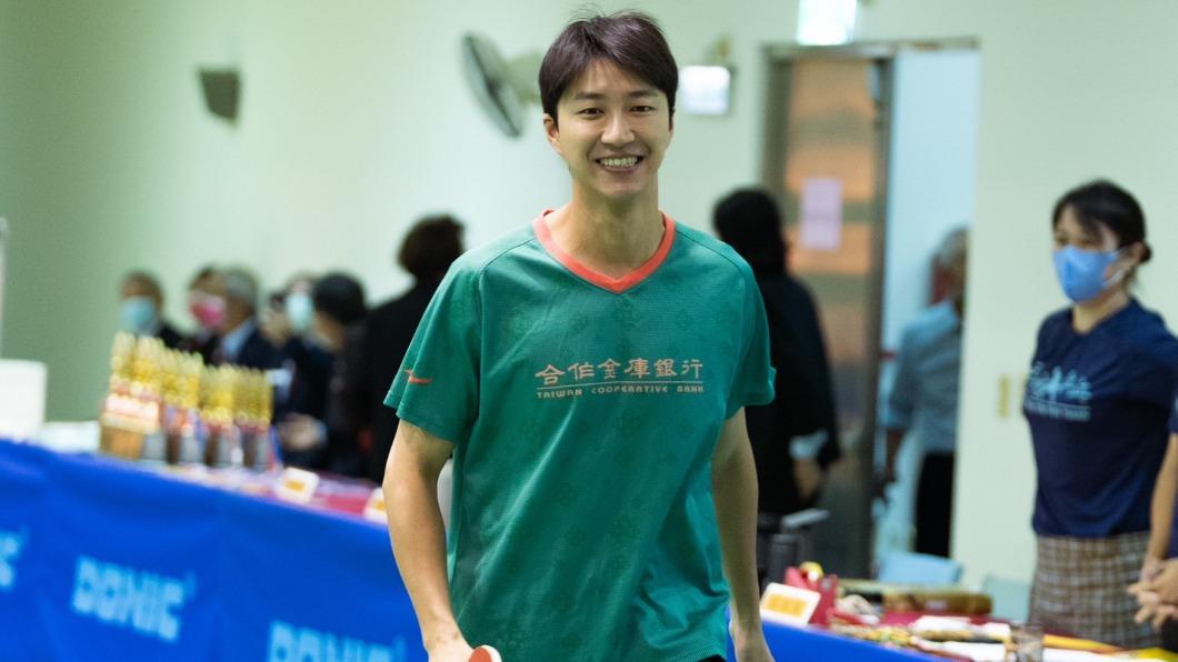 江宏傑投奔炎亞綸經紀人旗下報喜! 女兒現身撒嬌奶音喊:不要上班