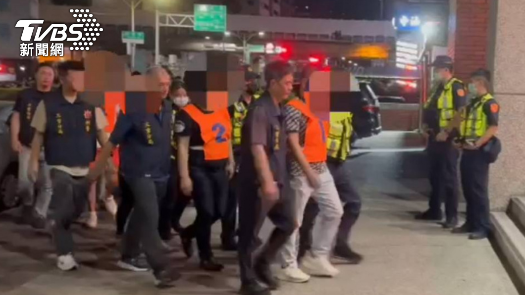 相關滋事分子遭警方逮捕。(圖/TVBS)