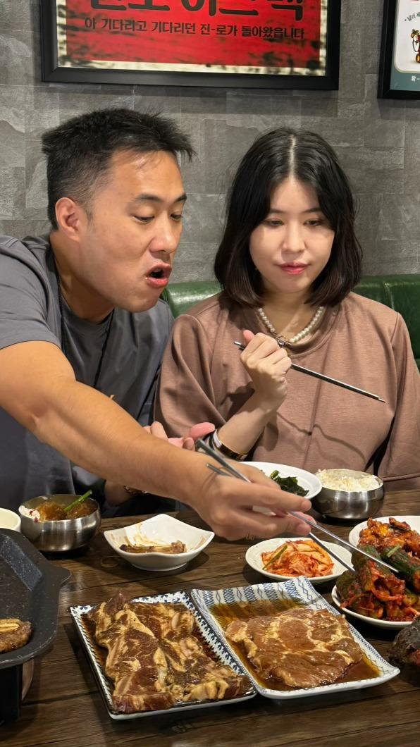 余祥銓一天吃6餐。（圖／鴻凱娛樂提供）