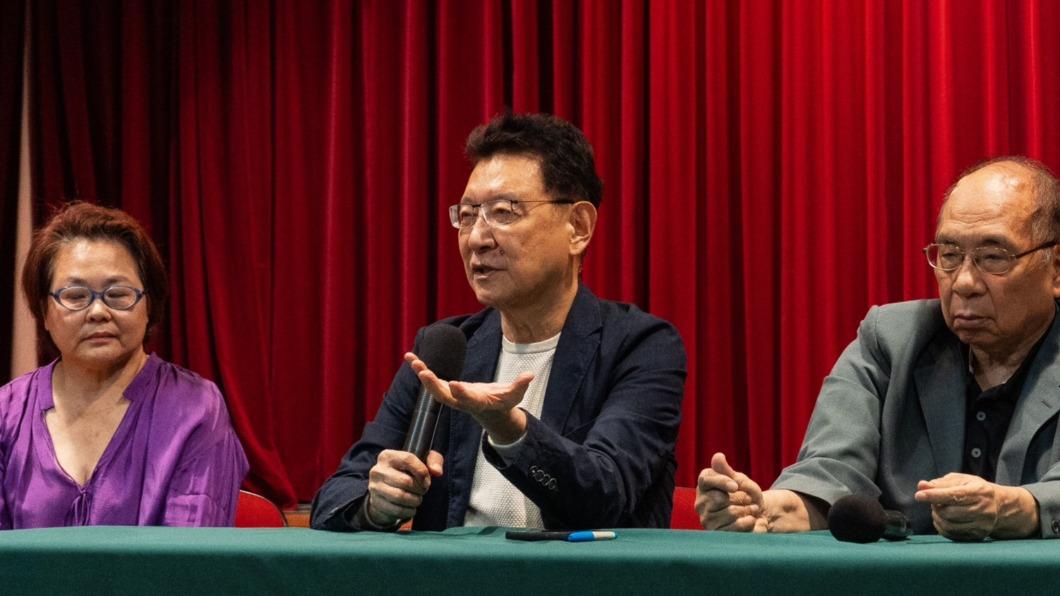 馬英九支持藍白合全民調 趙少康警告:小心被柯文哲利用