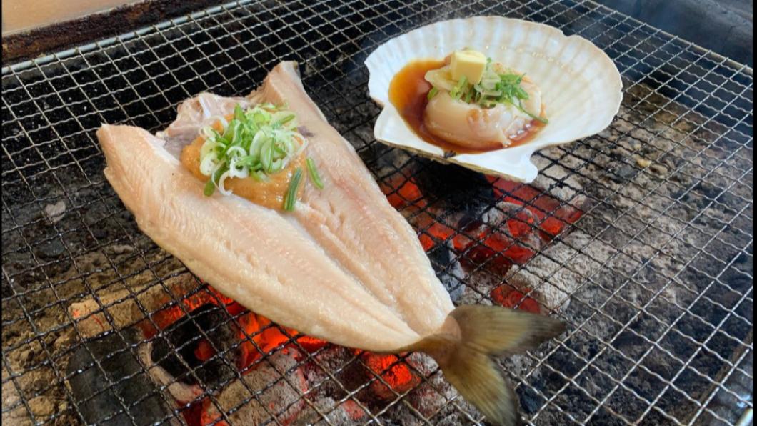 網友指出,他之前吃的花魚都是小型尺寸,沒看過這麼大的花魚。(圖/翻攝自X@Warship_rolling)