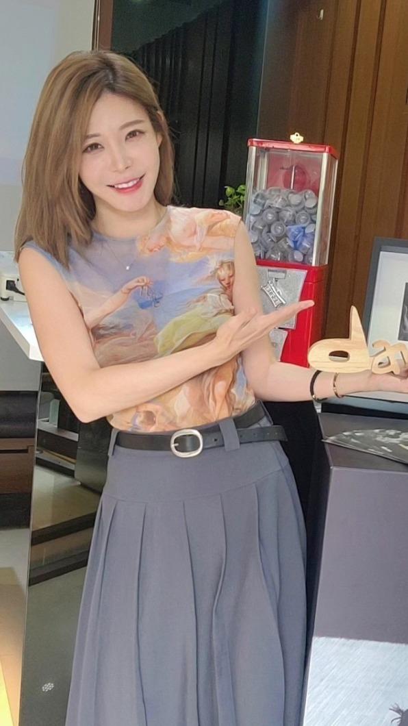 孟慶而最近剛結束台北演唱會,接下來將前進台中開唱。(圖/法林髮藝提供)