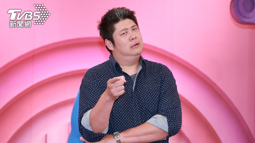 哈孝遠很好cue,故意對鏡頭做怪表情。(圖/黃城碩攝)