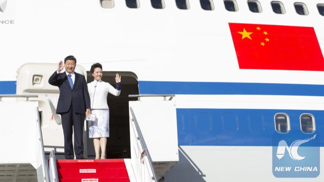 習近平與夫人彭麗媛2015年時訪美。（圖／翻攝自新華社）