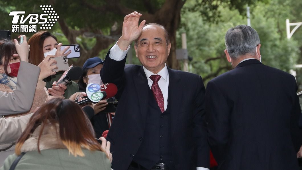 柯文哲被「選總統百億說」逼合?王金平:絕沒談什麼經費