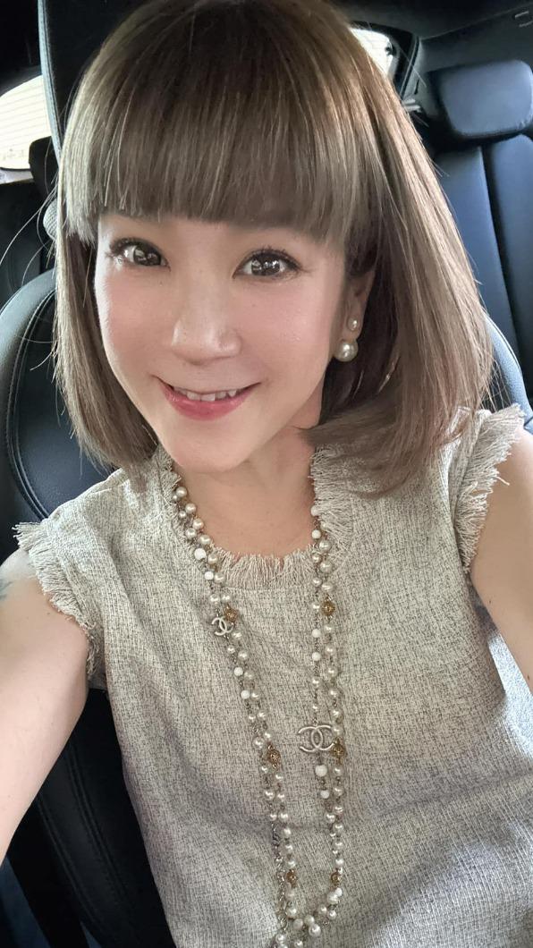 陸元琪近年經營電商,事業有聲有色。(圖/翻攝自陸元琪臉書)