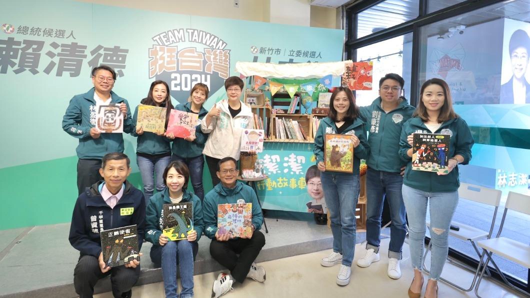 林志潔推出行動故事車 共讀繪本搶攻親子票