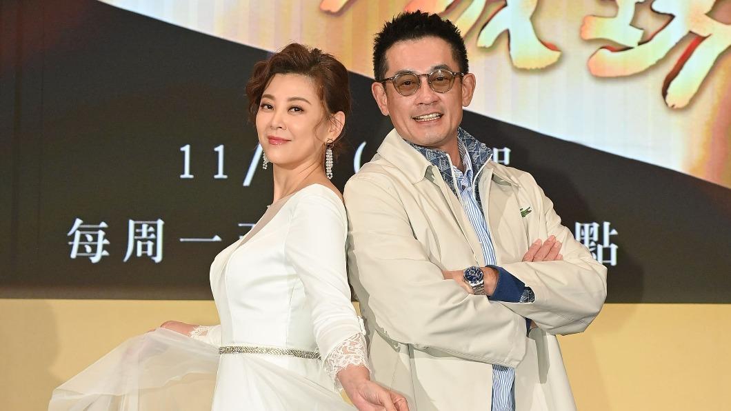 方馨、柯叔元劇中將發展微妙關係。(圖/台視提供)