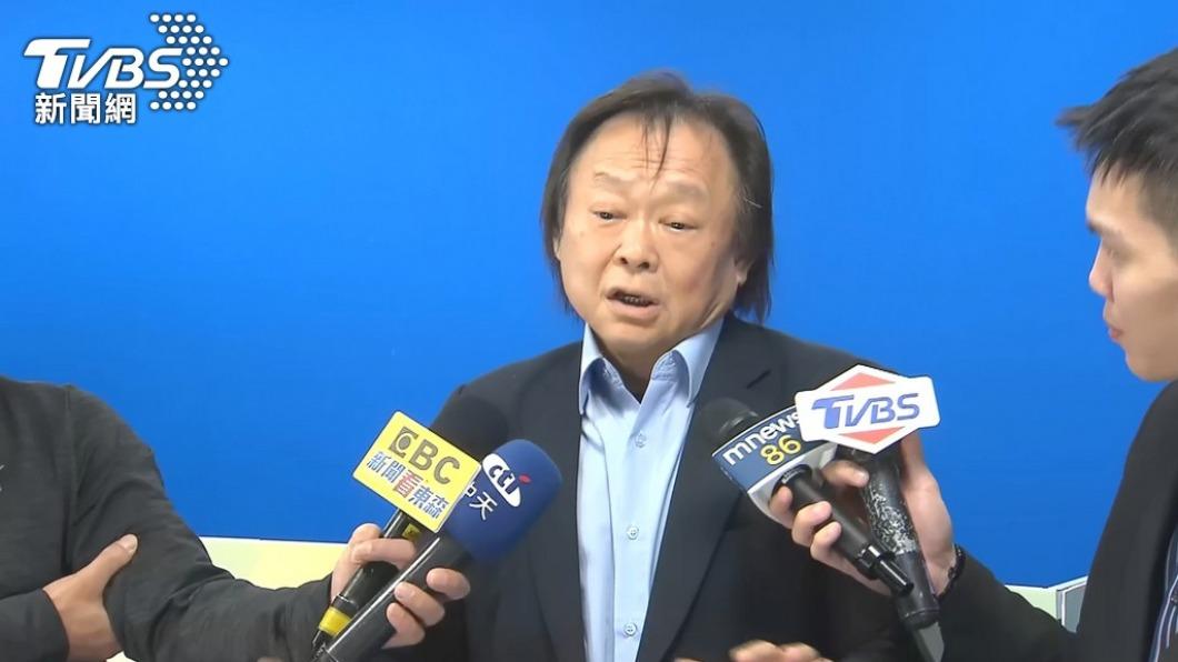 早料到藍白合會卡關!王世堅送柯文哲8字:別和垃圾蟑螂合