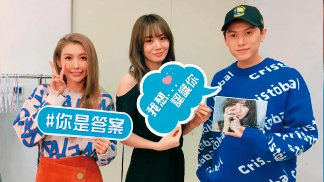 王笠人（中）上《娛樂百分百》宣傳專輯時，曾和愷樂（左）與毛弟邱宇辰（右）合影。毛弟透露有傳訊關心愷樂，她僅回應「謝謝」。（圖／翻攝自王笠人IG）