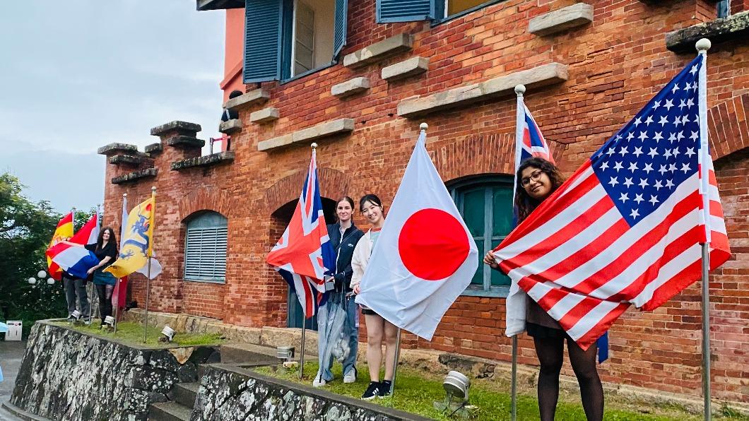 淡水古蹟博物館與大學合作,開放非英語系國家交換生搶先體驗。(圖/淡水古蹟博物館 官網)