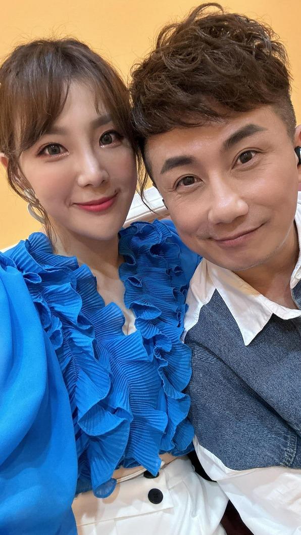 郭婷筠與老公彭正有兩個小孩。(圖/翻攝自郭婷筠臉書)