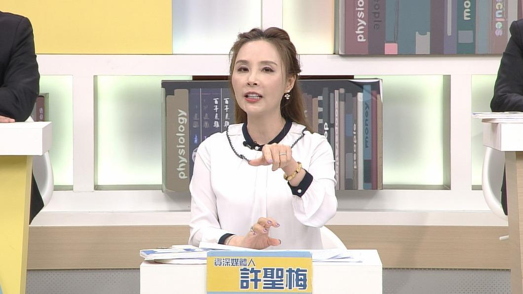 資深媒體人許聖枚探討靈異新聞事件。（圖／和展影視提供）