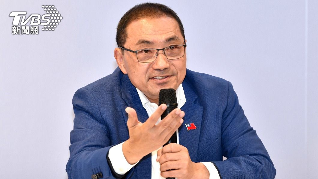 侯友宜在記者會中澄清他並未要求柯文哲讓6%。(圖/胡瑞麒攝)