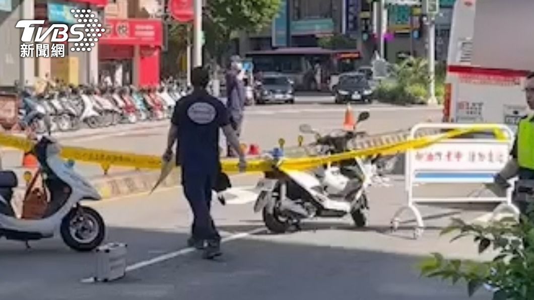 警方到場採證。(圖/TVBS)