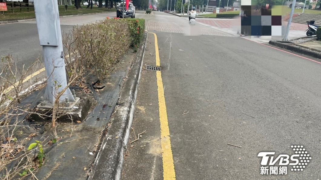 屏科大學生校內體育館前自撞搶救一日不治 生前吐:不應騎那麼快