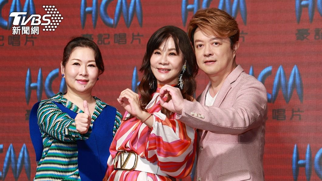 翁立友辣妻張秀卿(左)、龍千玉(中)見證過。(圖/黃城碩攝)