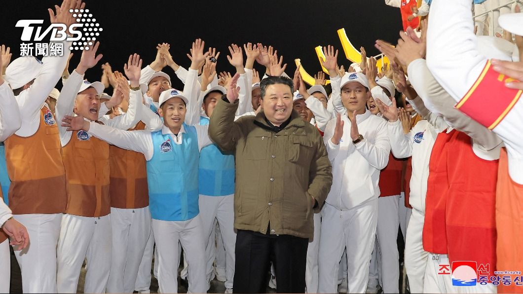金正恩露面「白髮變多」引關注 北韓疑發射彈道飛彈失敗