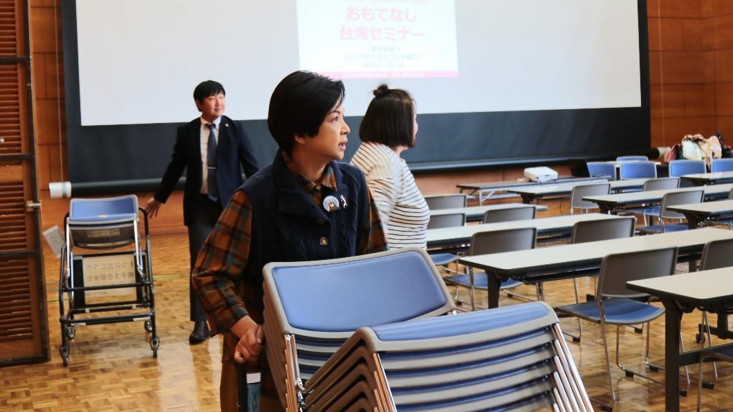 楊貴媚任何事都親力親為。（圖／桂田文化藝術基金會提供）