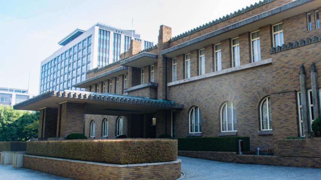 日首相公邸設備故障岸田跑去住飯店 網民歪樓:鬧鬼嗎